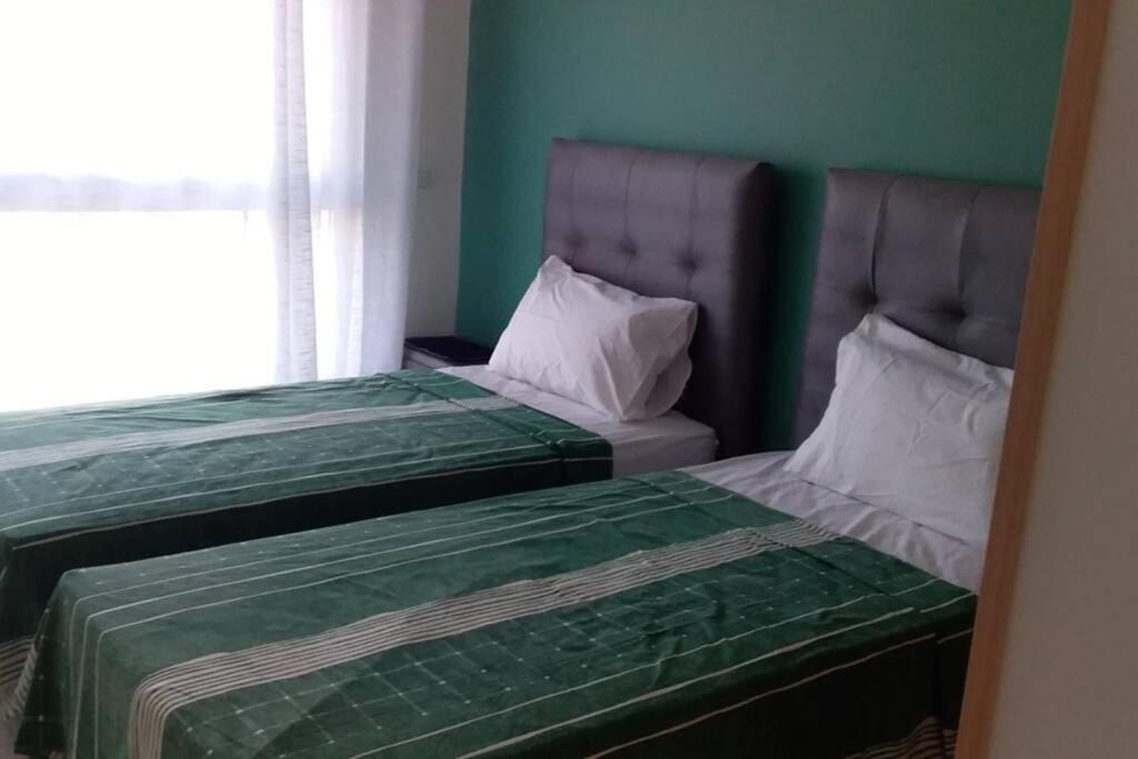 Appartement Familial Luxueux Pieds Dans L'Eau アウリール エクステリア 写真