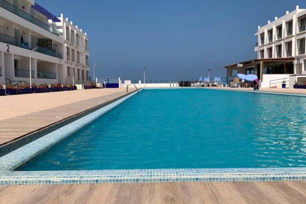 Appartement Familial Luxueux Pieds Dans L'Eau アウリール エクステリア 写真